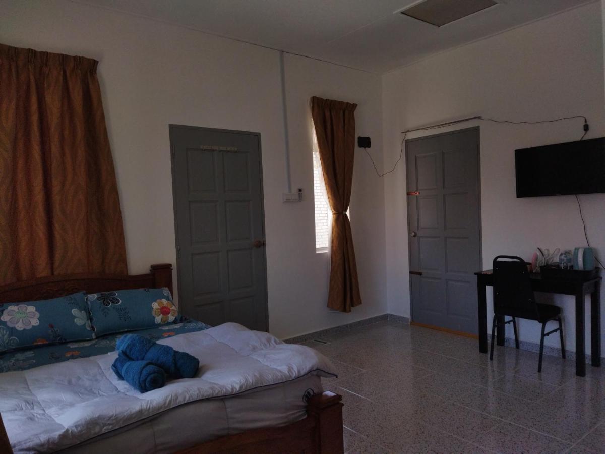 Room Stay Tok Wan 2 Kampung Kuala Besut Exterior foto